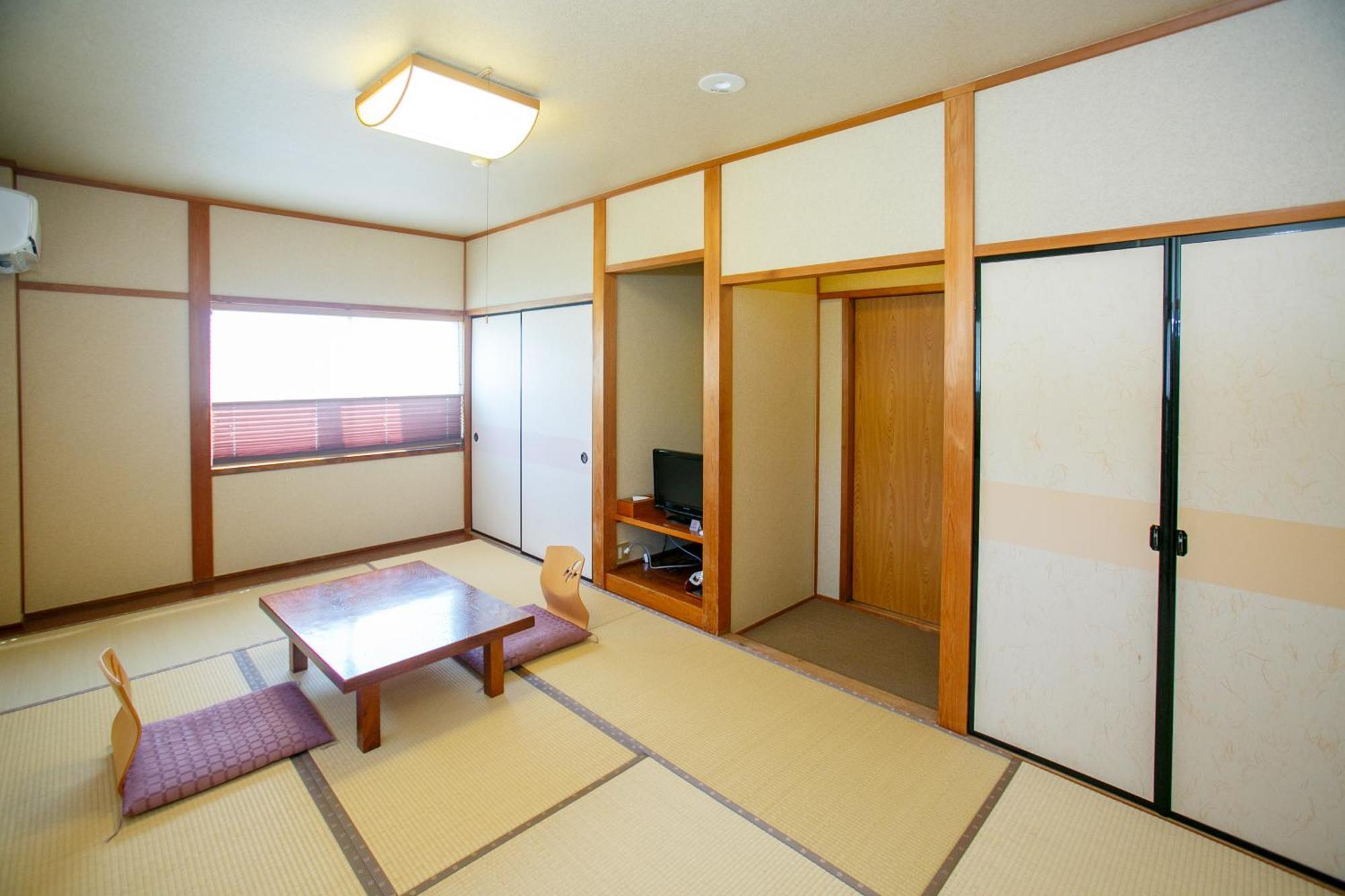 伊勢市 やわらの湯 まるやゲストハウス エクステリア 写真